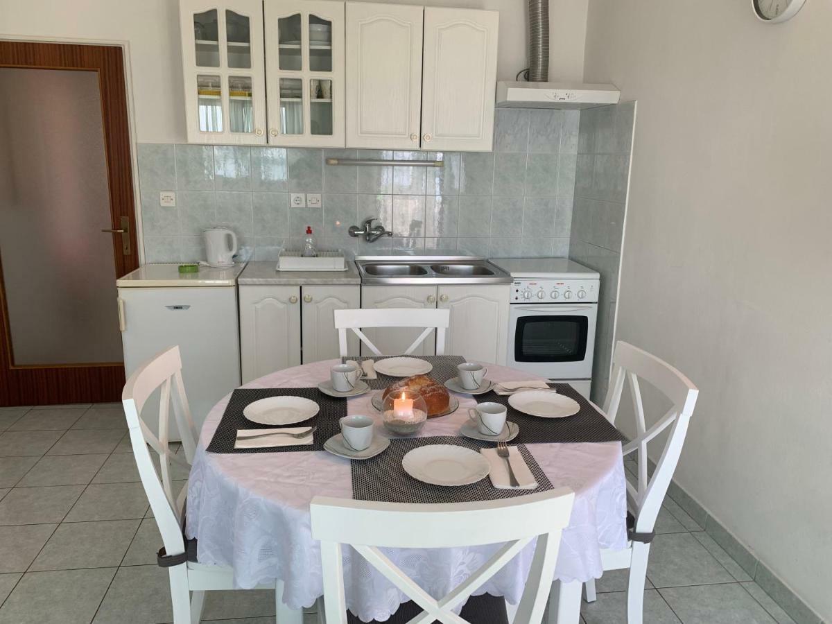 Apartments Ema Sali Ngoại thất bức ảnh